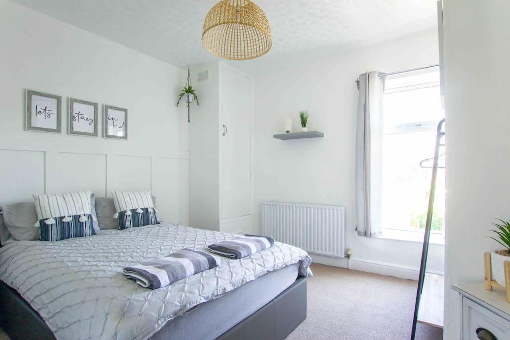 Beautiful 2 Bedroom House Close To The Seaside Cleethorpes Kültér fotó